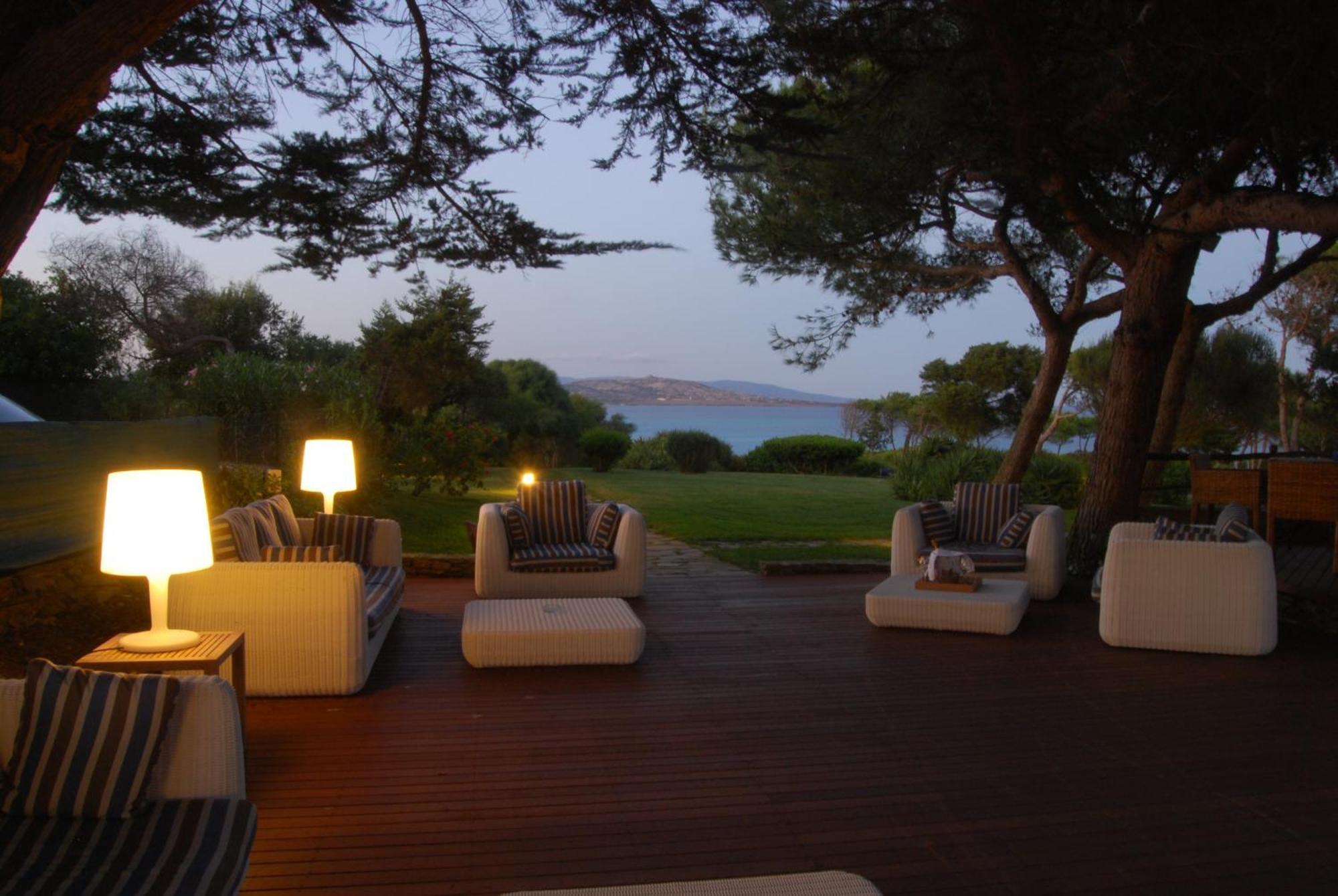 Unahotels Club Hotel Ancora Stintino Esterno foto